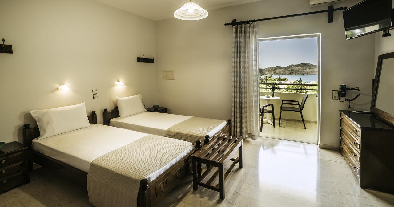 Merabello Apartments Agia Marina  Exterior photo